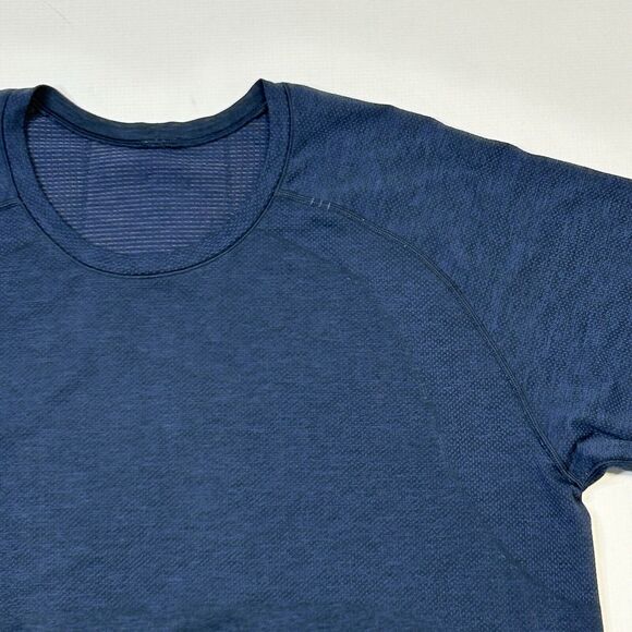 LULULEMON Metal Vent Performance Shirt Mesh Dot Live Practice Mens 2XL Navy Blue - Picture 6 of 9